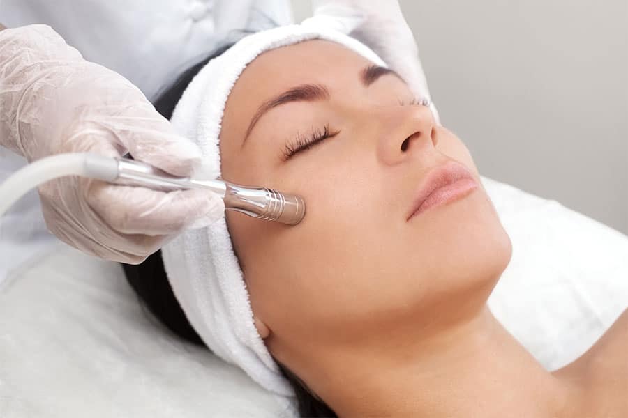 How Dermabrasion Can Eliminate Acne Scarring