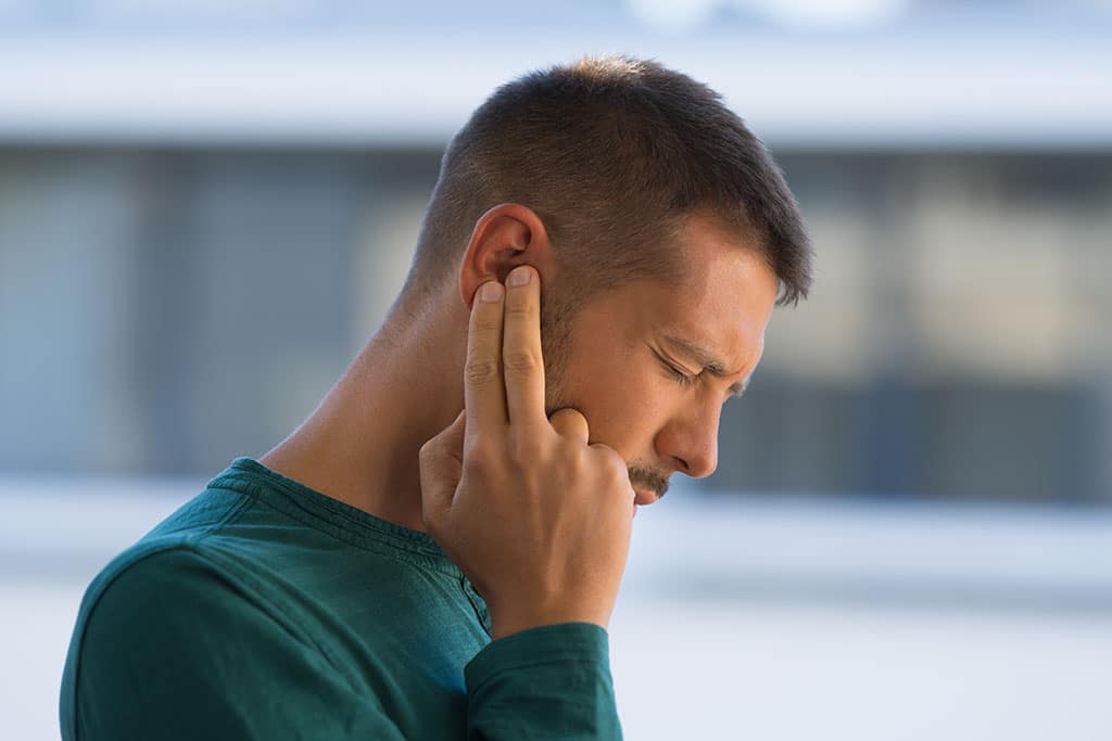 Do You Have a Crackling Sound in Your Ear? 5 Possible Causes